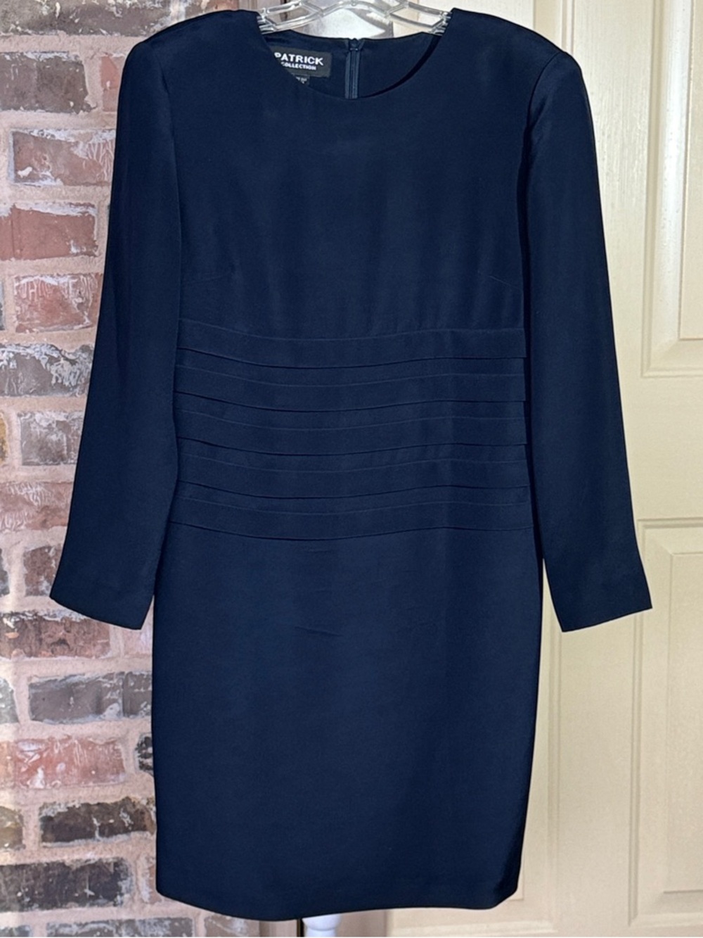 Vintage True Navy 100% Silk Sheath Midi Dress Sophisticated Elegance
